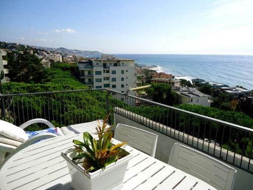 Sanremo apartment seaview for sale