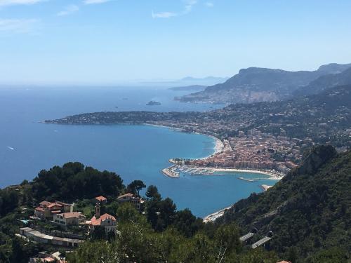 Ventimiglia vendita appartamento Mortola Supe...