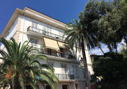 Appartamento in vendita Ospedaletti vista mar...