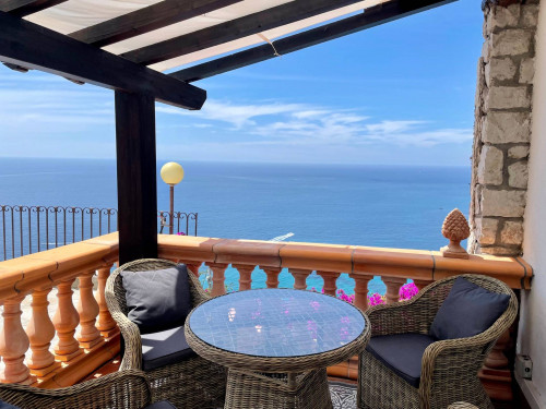 Ventimiglia Mortola Villa In Vendita