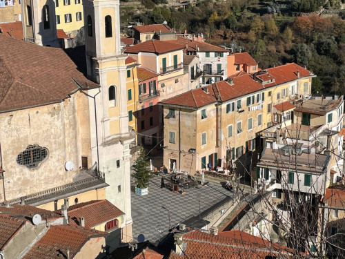 Ceriana 2 case indipendenti in Vendita