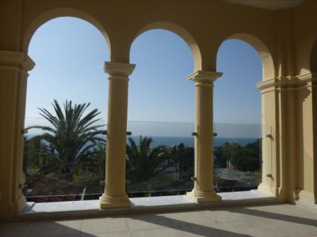 Wonderful penthouse for sale in San Remo