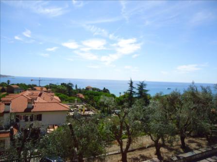 Ventimiglia - Latte bilocale in vendita