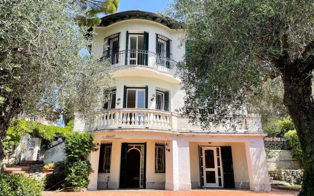 ZeitgenÃ¶ssische Villa in Bordighera in ruhiger Lage und in der NÃ¤he des Zentrums - foto 1
