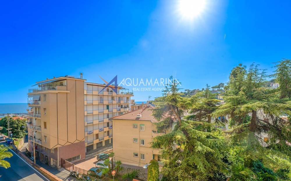 Sanremo, sea view apartment - foto 1
