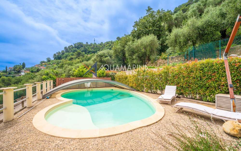 Camporosso, geräumige Villa zu verkaufen - foto 1