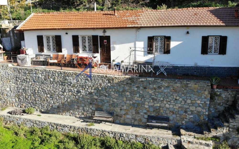 Sanremo, detached house with sea view - foto 1