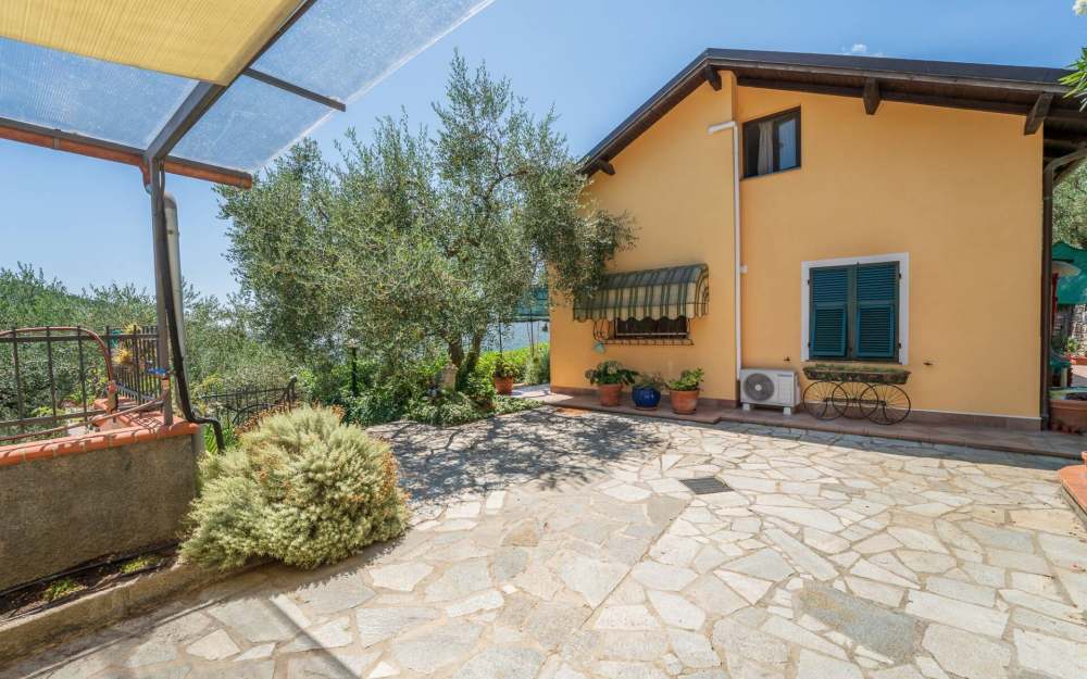 Pontedassio, sea view villa - foto 1
