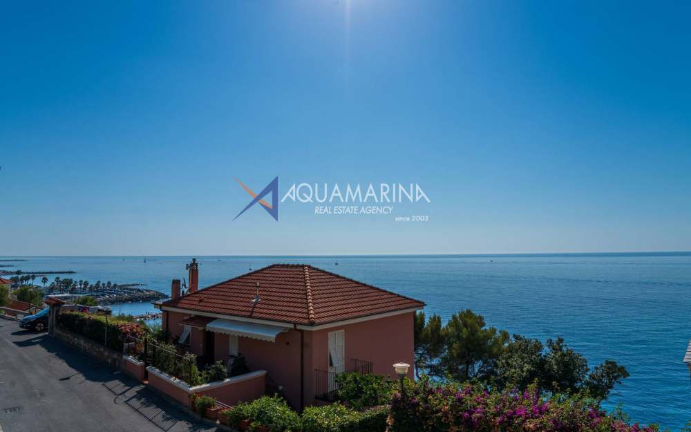 Imperia apartment with sea view - foto 1