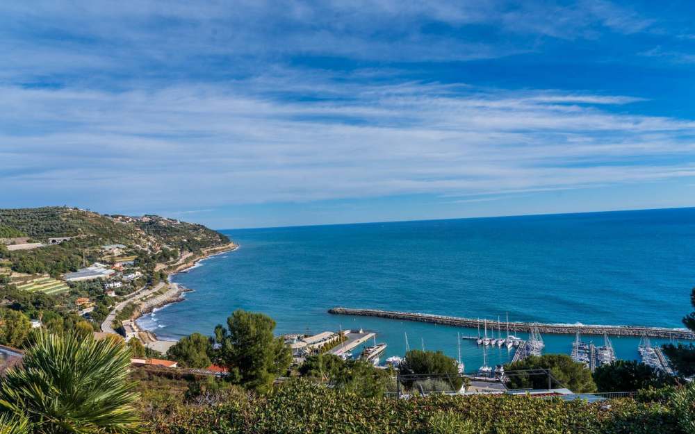 San Lorenzo al Mare, Apartment with Sea View - foto 1