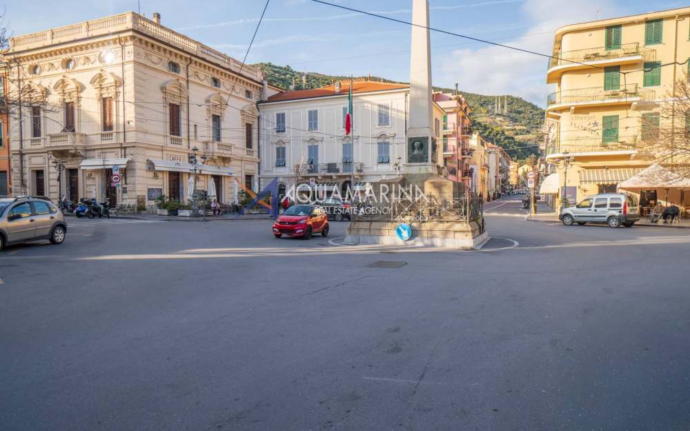 Taggia, ampio appartamento in vendita - foto 1