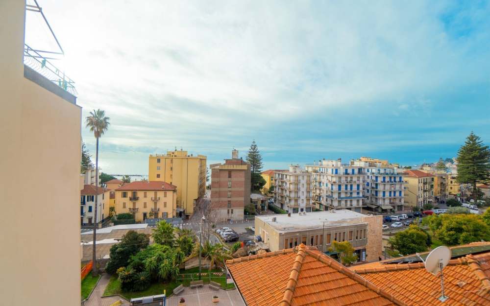 ARMA DI TAGGIA â€“ SEA VIEW APARTMENT - foto 1