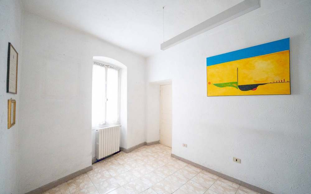 SANREMO â€“ DREIZIMMERWOHNUNG ZU VERKAUFEN - foto 1