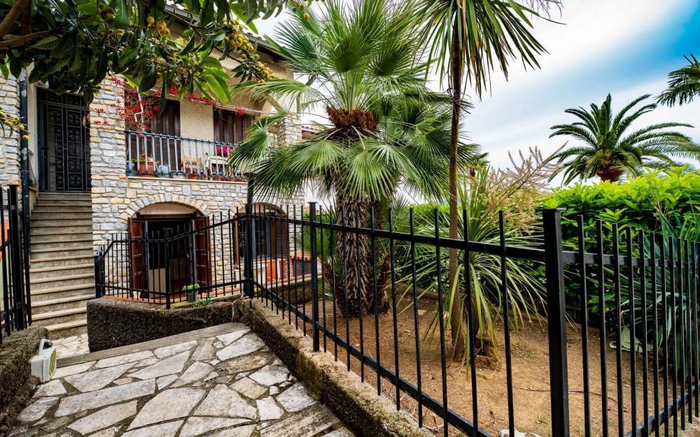Andora, Ferienwohnung mit Garten - foto 1
