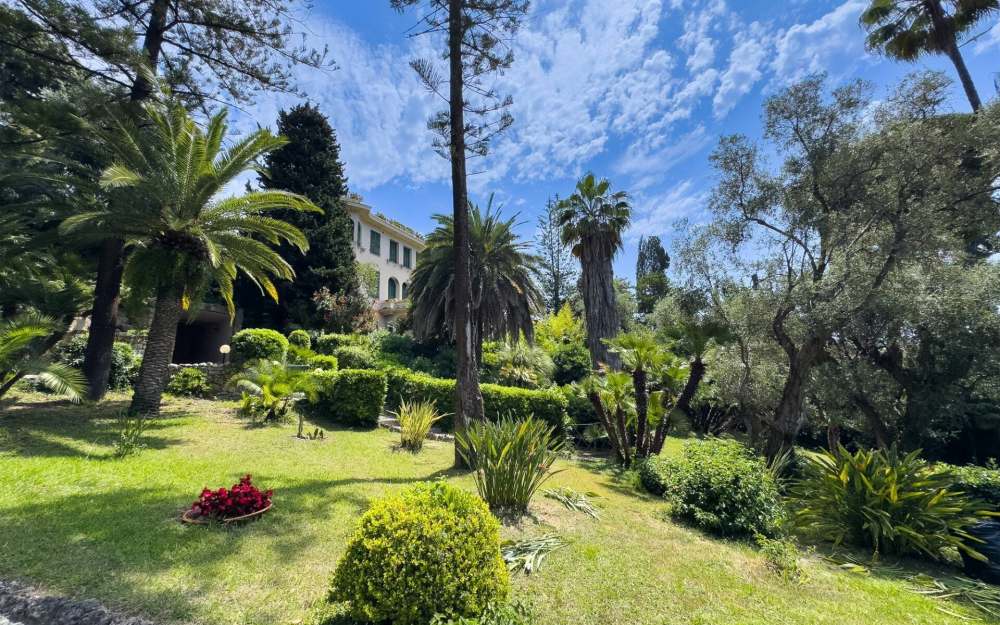 Apartment for rent in Bordighera with sea view - foto 1