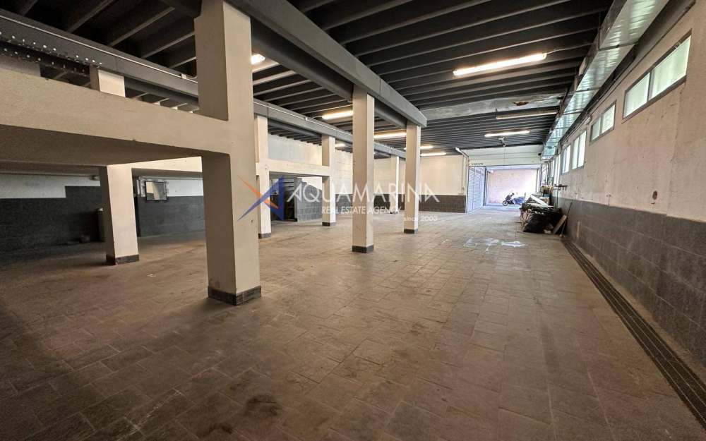 Ventimiglia, Gewerberaum / Lager / Garage mit bequemer Zufahrt! - foto 1