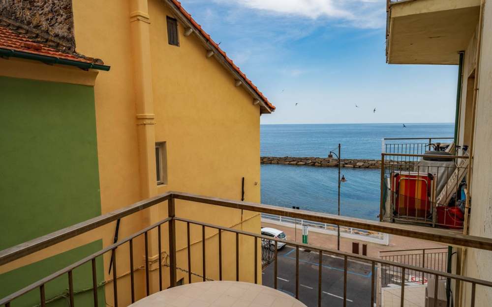 Santo Stefano al Mare, Dreizimmerwohnung mit großer Terrasse mit Meerblick - foto 1