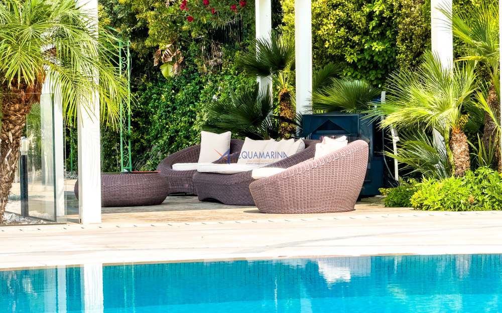 Bordighera, villa with a pool and ocean view available for short-term rent - foto 1