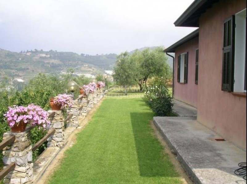  - foto 1