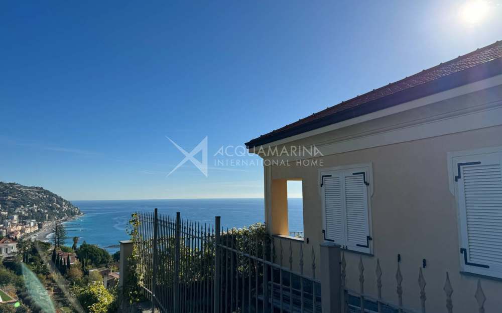 Ospedaletti, villa vista mare - foto 1