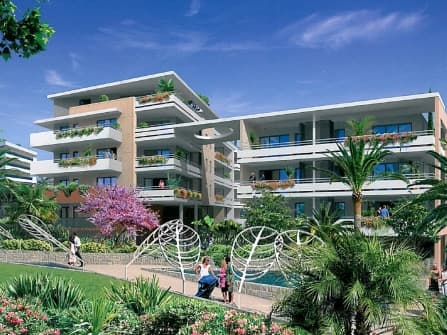 Newly built apartments in central Cannes