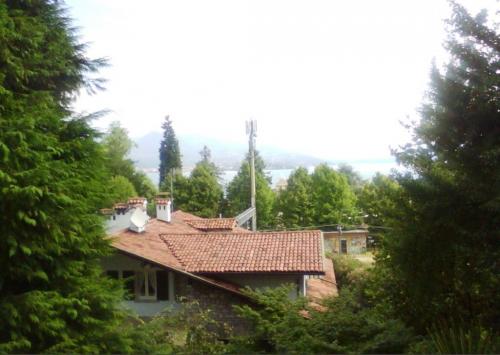 Stresa Appartamento in Vendita Vista Lago