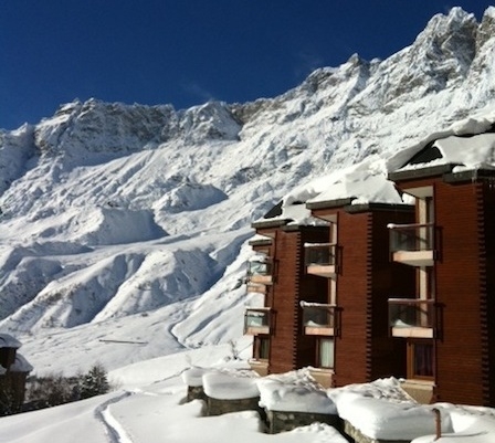 CERVINIA - APARTEMENTS ON THE SKI SLOPES