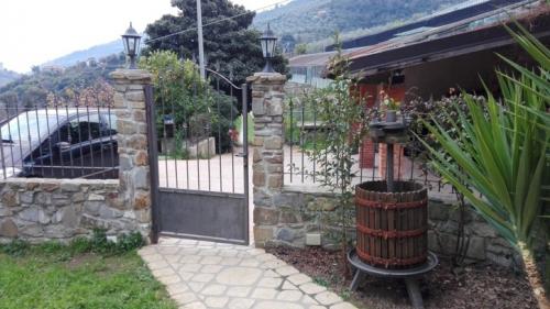 Semi-detached house for sale in Dolceacqua