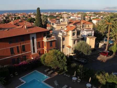 Bordighera appartement vue mer en vente