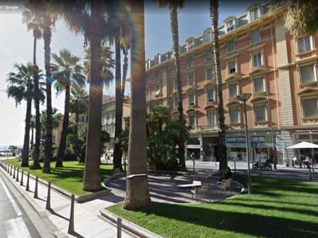 Sanremo appartamento vista mare in vendita