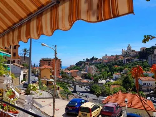 Sanremo, casa indipendente