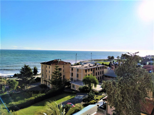Sanremo Meerblick Wohnung zu verkaufen