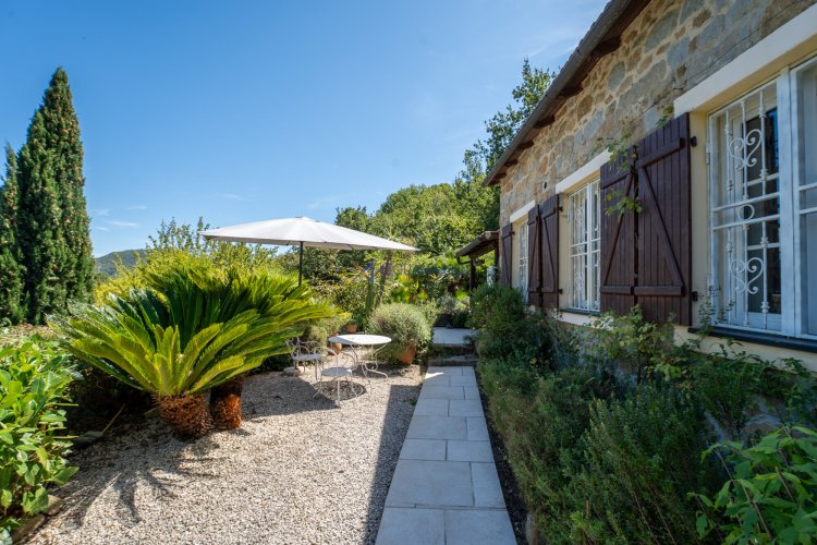 CERIANA, RENOVATED HOUSE