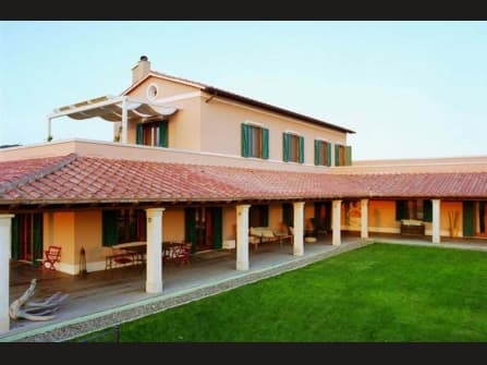 Capalbio Villa For Sale