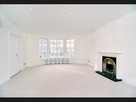 London Villa For Sale