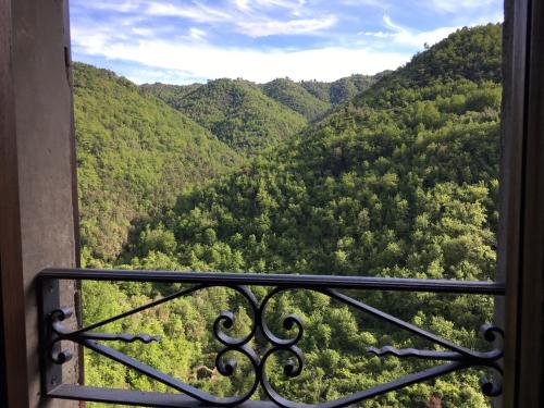 Apricale apartament for sale