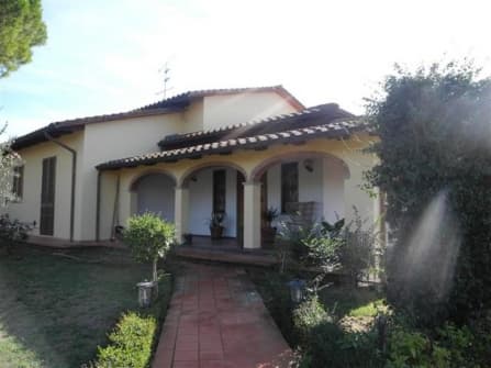 Arezzo Villa For Sale