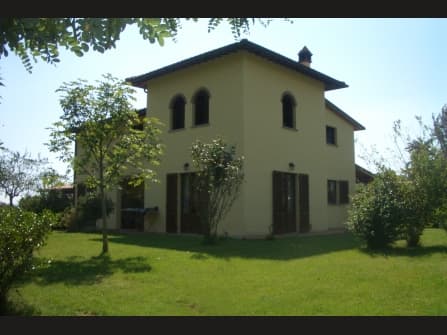 Arezzo Villa For Sale