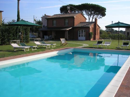 Capannori villa for sale