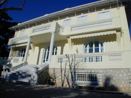 Villa for sale in Nice