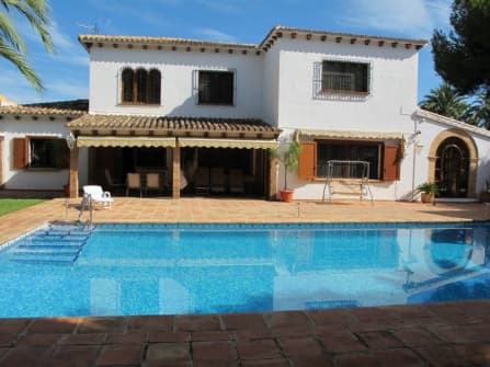 Denia Villa In Vendita