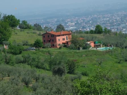 Lucca Villa In Vendita