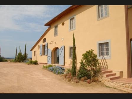 Luxury country villa in Tuscany