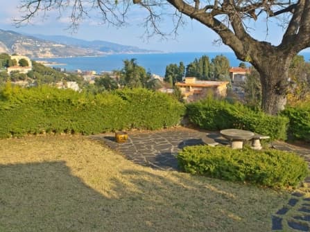 Villa di lusso a Roquebrune-Cap-Martin