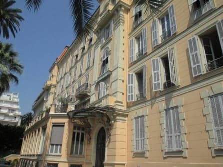 Charming apartment for sale in Nice centre