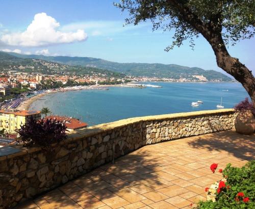 Diano Marina Villa For Sale