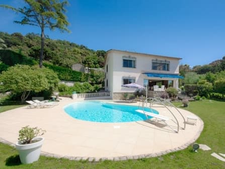 Charming villa for sale in Cannes Californie