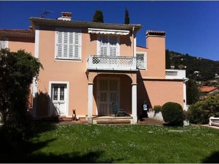 Villa di lusso a Roquebrune-Cap-Martin