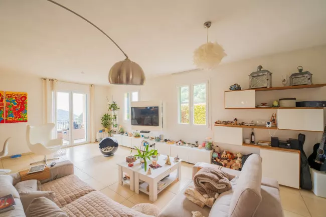 Camporosso, ampia villa in vendita - foto 4