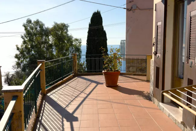 Mortola Superiore villa vista mare - foto 2